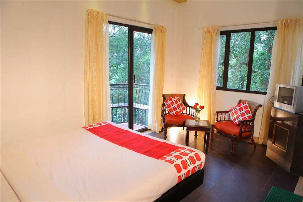 Forest Haven Resort Мунар Екстериор снимка