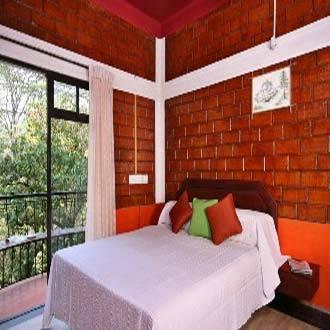 Forest Haven Resort Мунар Екстериор снимка